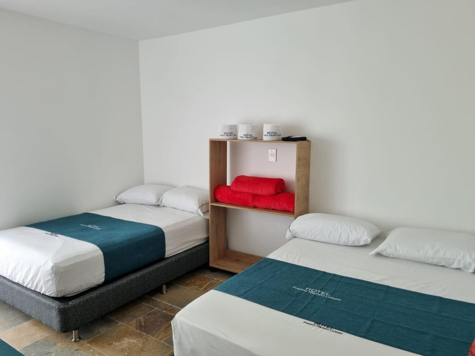 Hotel Puerto Triunfo Doradal Dış mekan fotoğraf